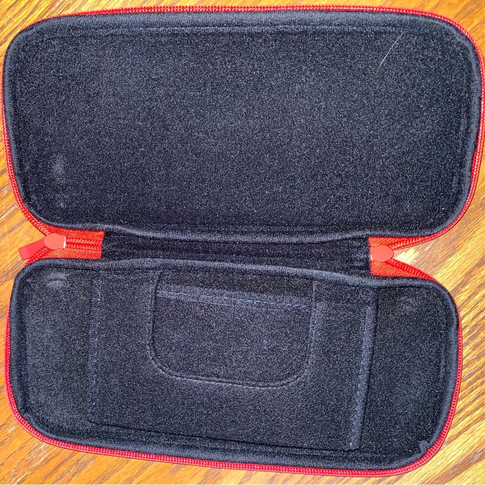 Nintendo Switch Case, Red - Picture 3 of 4